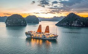 Indochina Sails Cruise